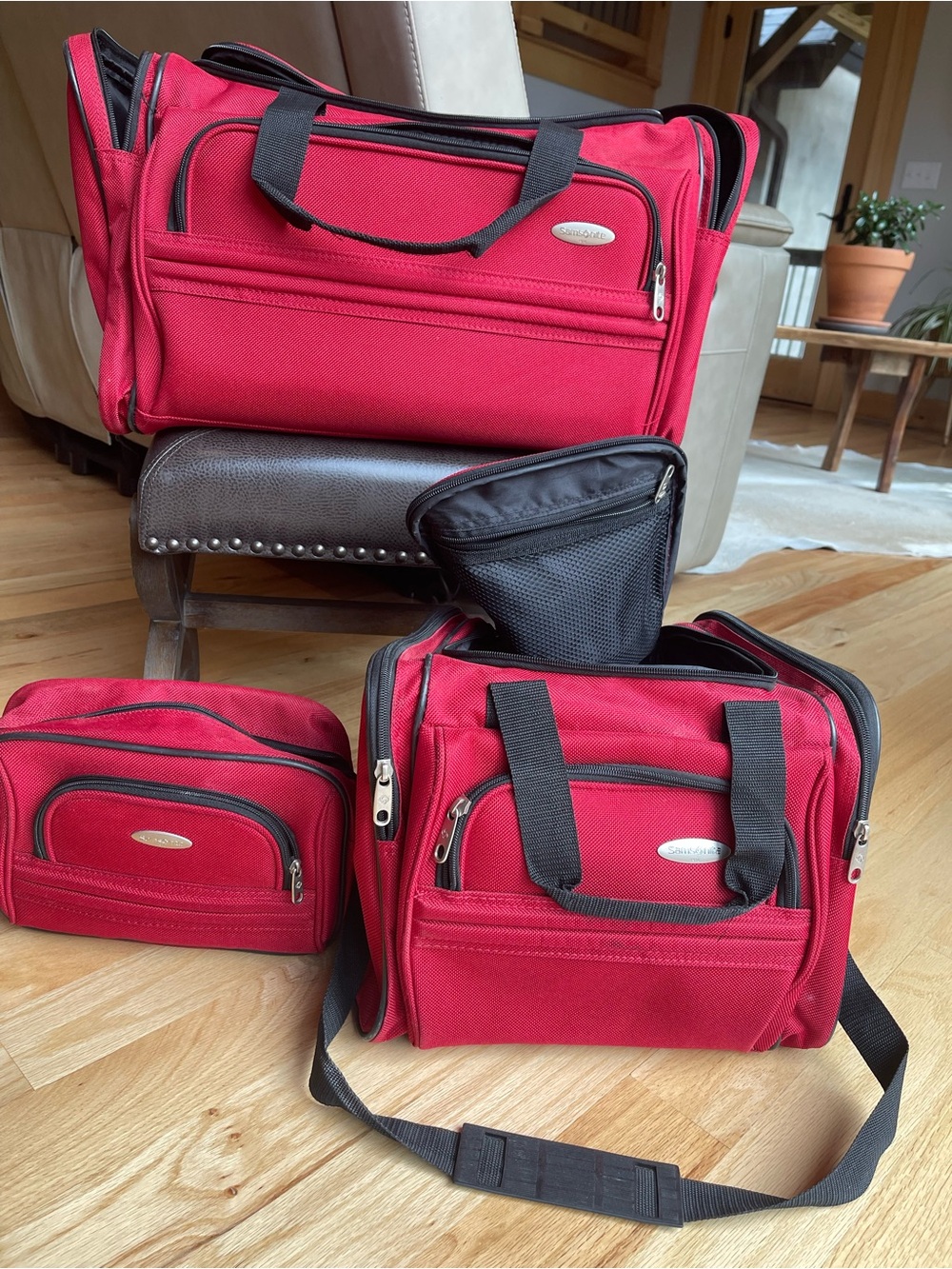 Samsonite Red Travel Duffle Bag Set with Black Trim